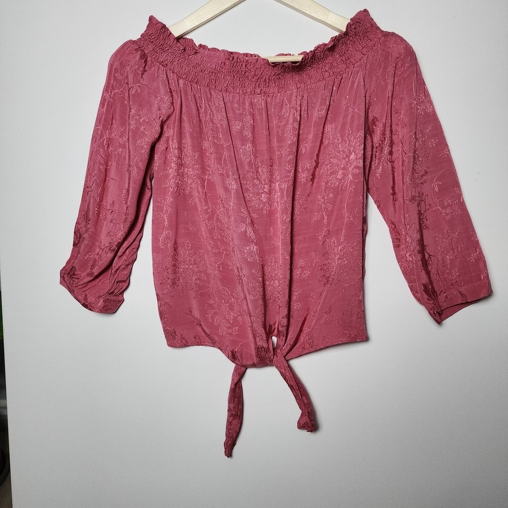 Dynamite Floral Jacquard Off The Shoulder Tie Front Blouse Dark Pink Size Medium